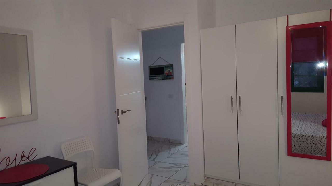 Apartmán Puerta Del Sol La Rossa Caleta De Fuste Exteriér fotografie