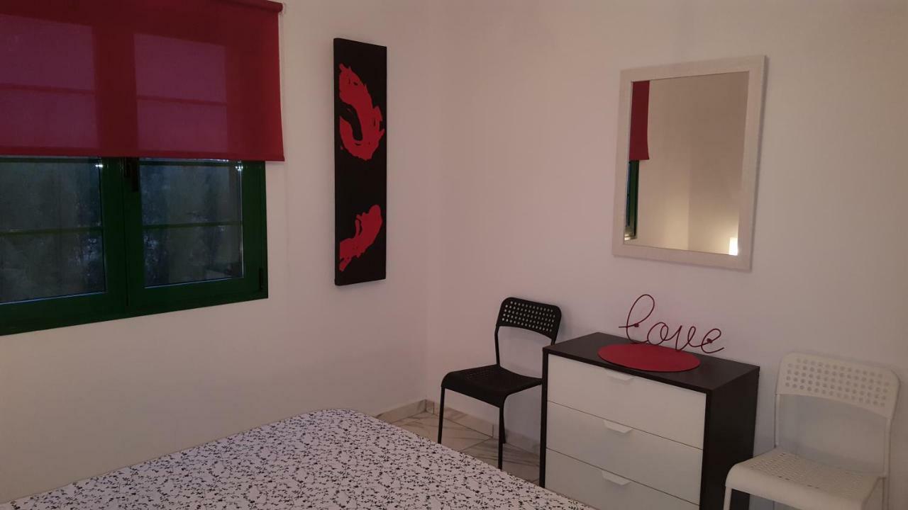 Apartmán Puerta Del Sol La Rossa Caleta De Fuste Exteriér fotografie